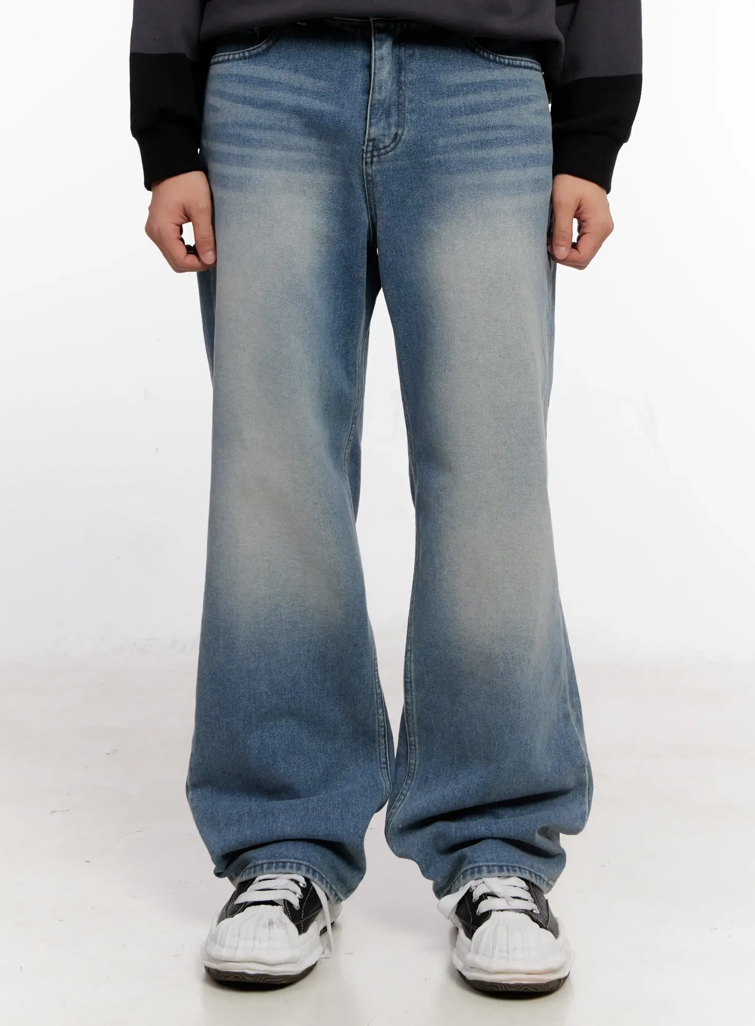 Men's Semi-Wide Denim Jeans (Light Blue) IO523
