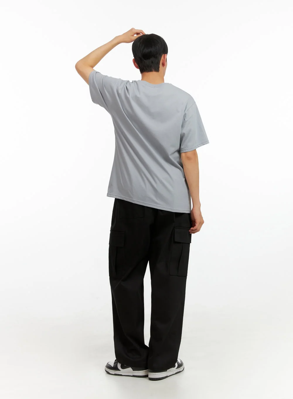 Men's Solid Cargo Pants (Black) IU412 - Image 9