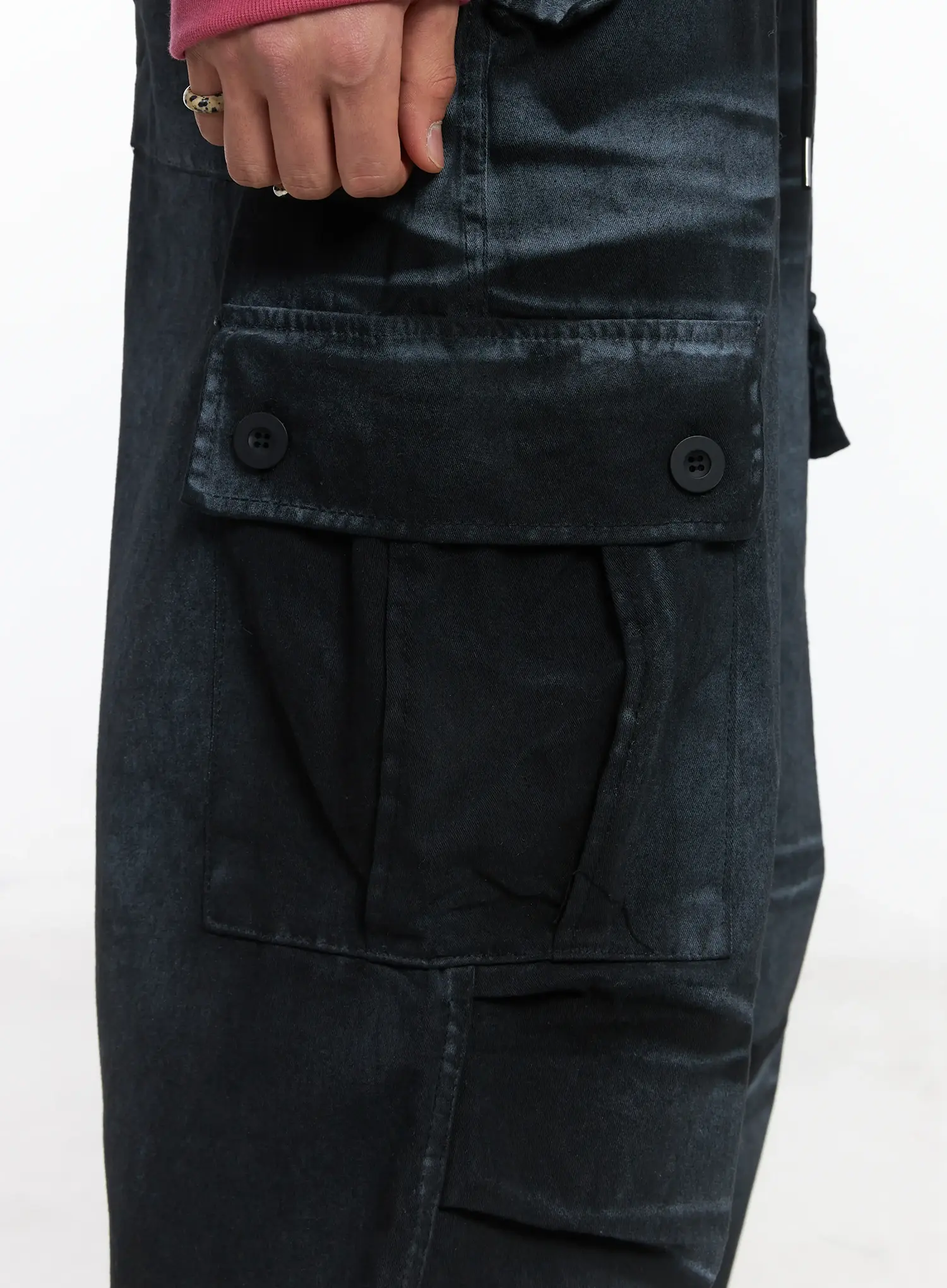 Men's Spray Wash Wide-Leg Cargo Pants IJ512 - Image 6