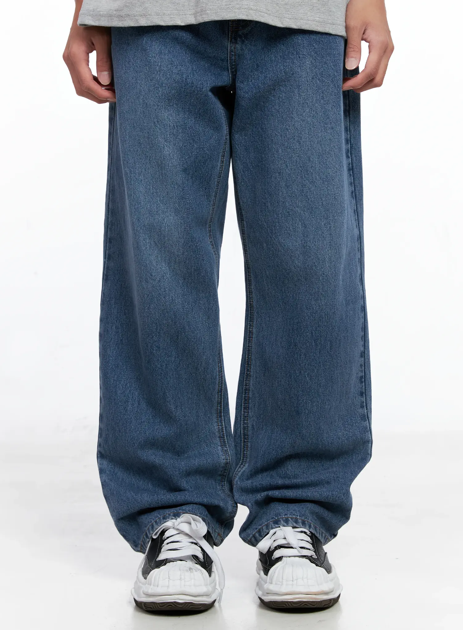 Men's Standard Loose Fit Jeans IO506
