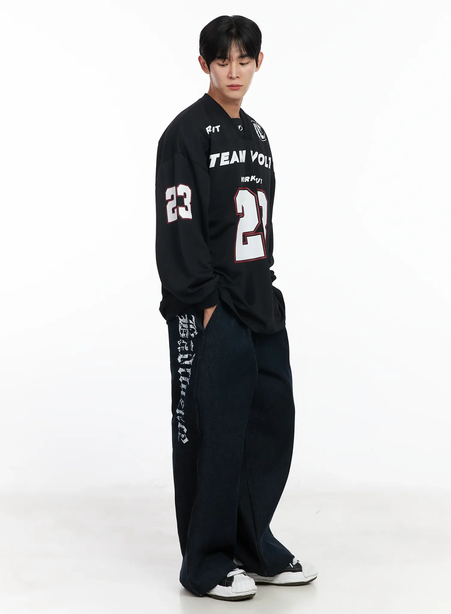 Men's Street Style Lettered Wide Jeans IJ521 - Image 9