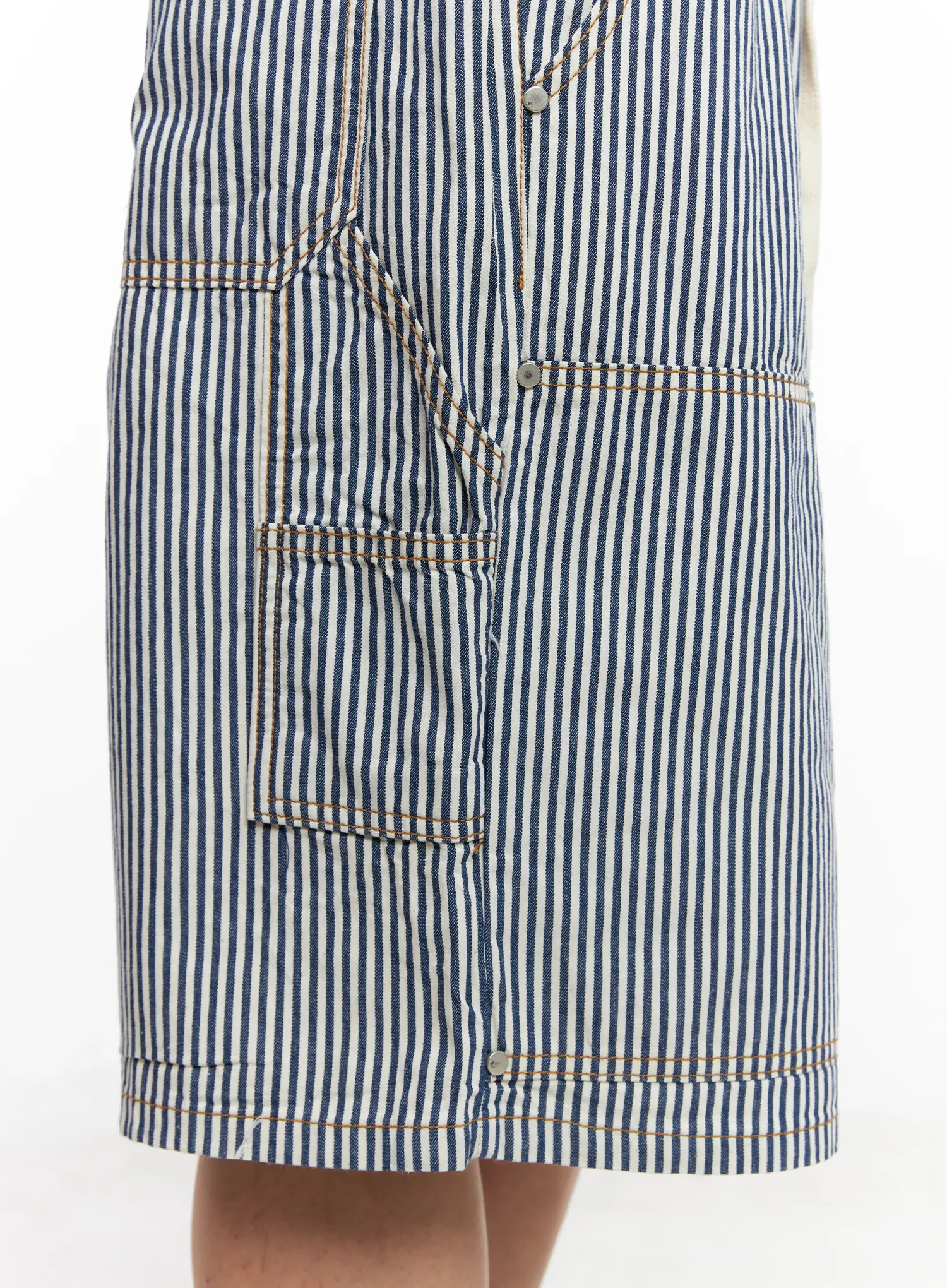 Men's Striped Bermuda Shorts IG511 - Image 6