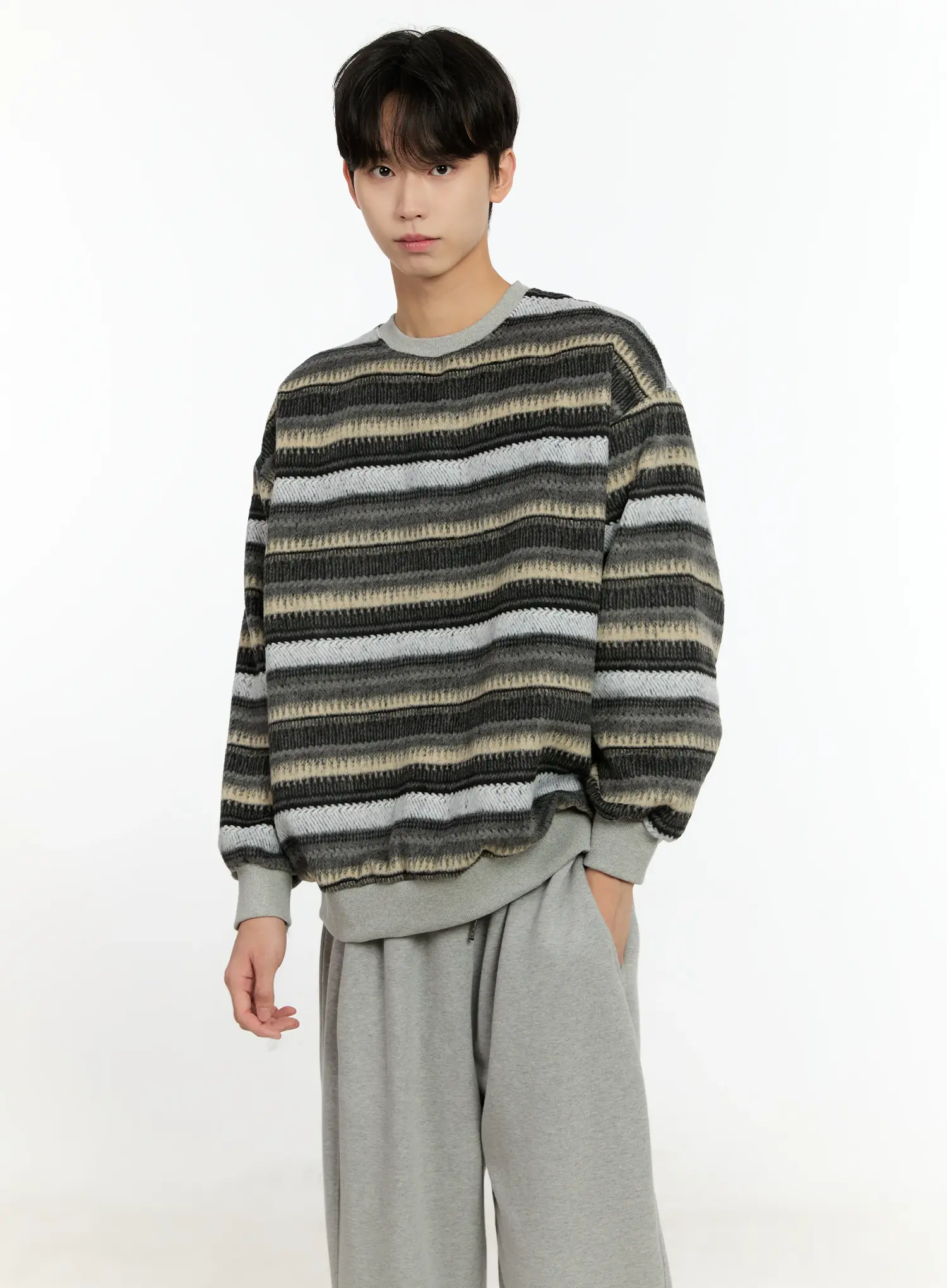 Men's Striped Casual Knit Sweater IO531