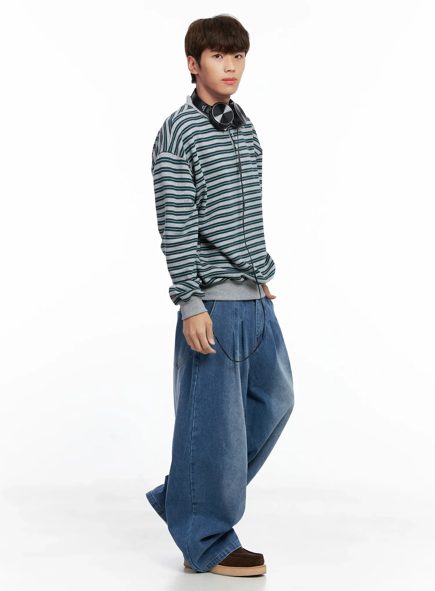 Men's Striped Collared Sweatshirt IO502 - Image 7