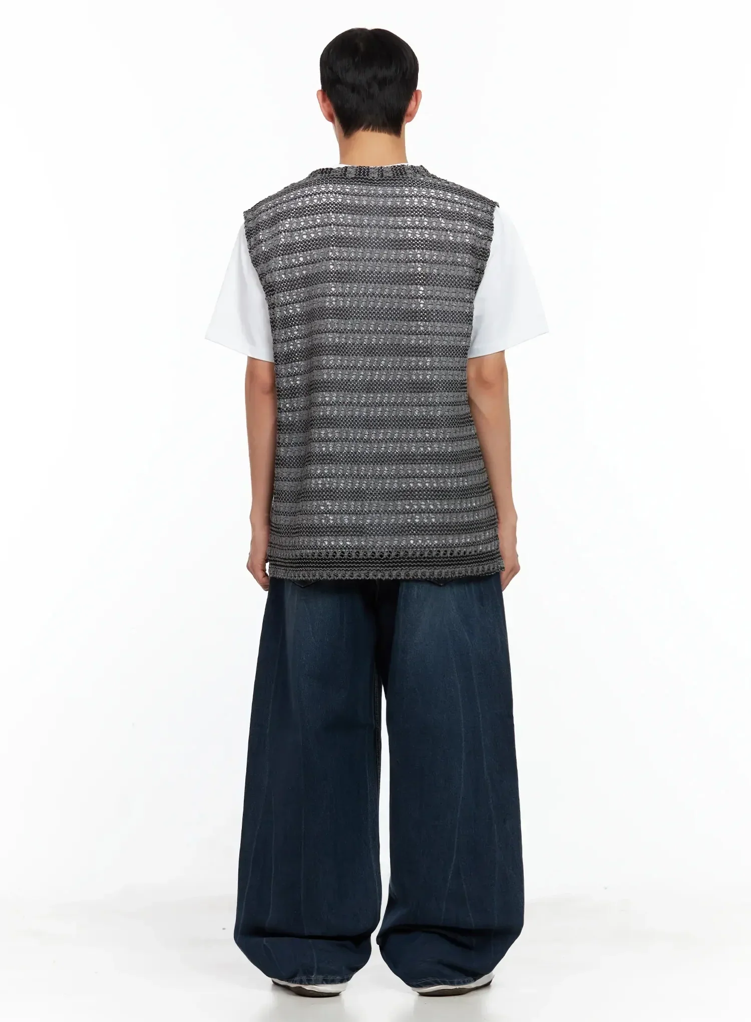 Men's Striped Knit V-Neck Vest IL516 - Image 17