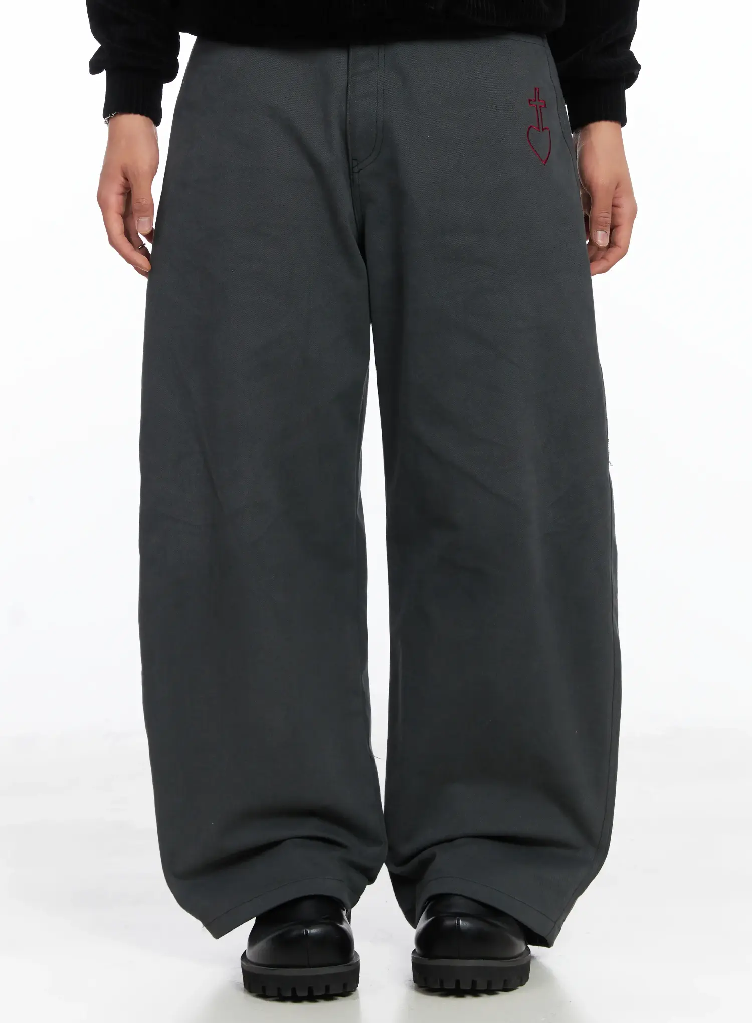 Men's Studded Graphic Wide Pants IJ512