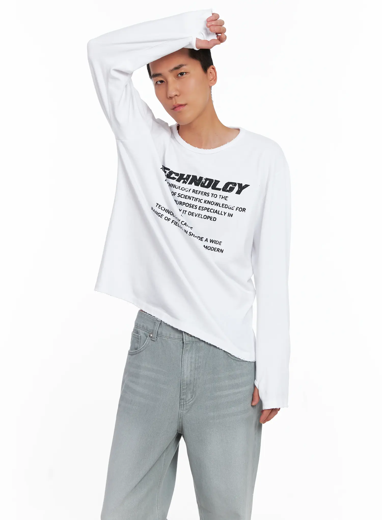 Men's Tech Graphic Long Sleeve Tee IS509