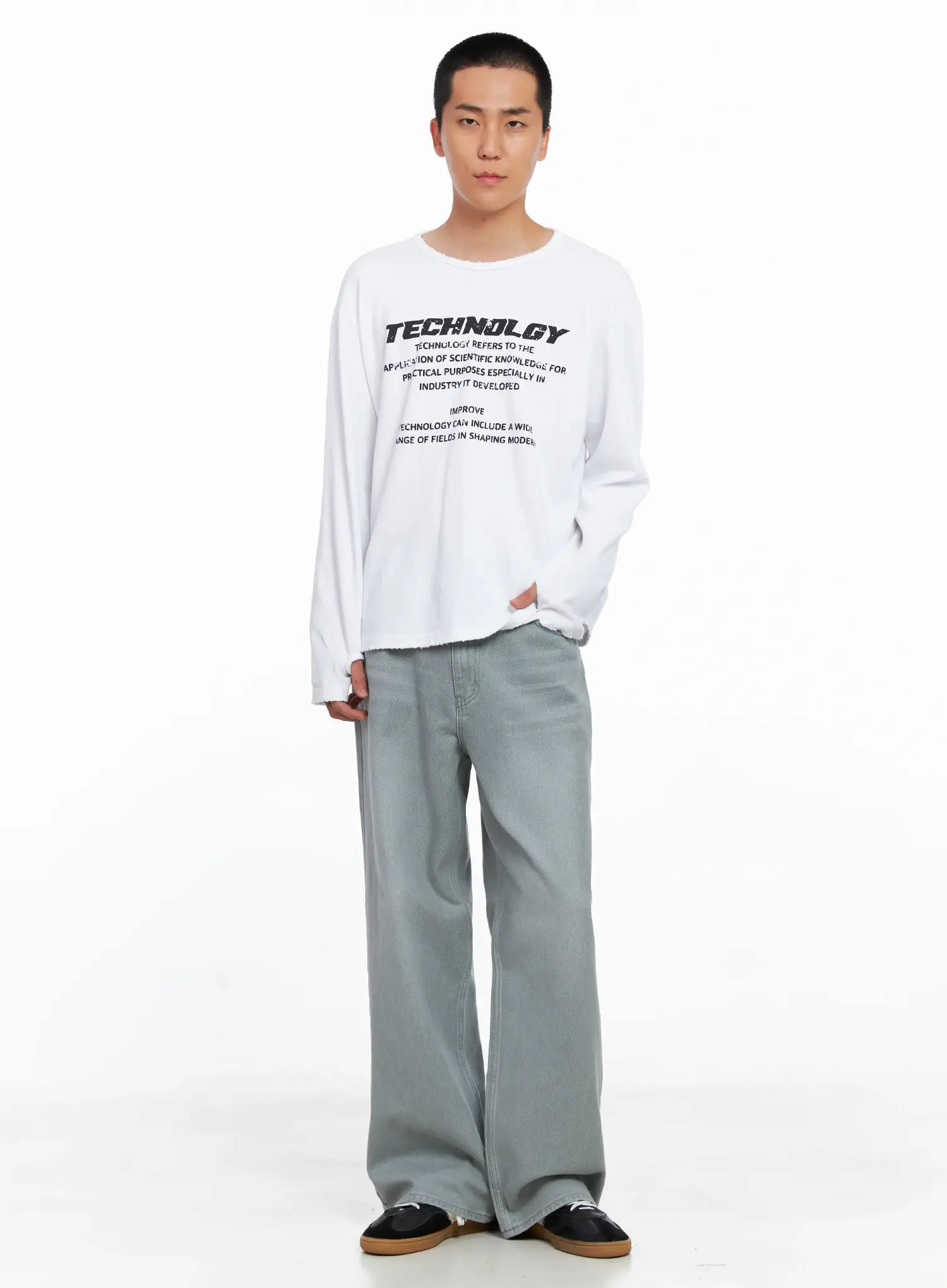 Men's Tech Graphic Long Sleeve Tee IS509 - Image 8