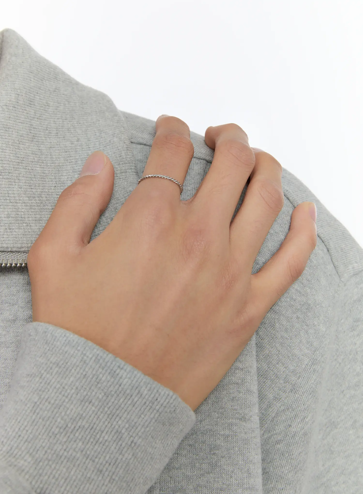 Men's Twisted Ring IS529 - Image 2
