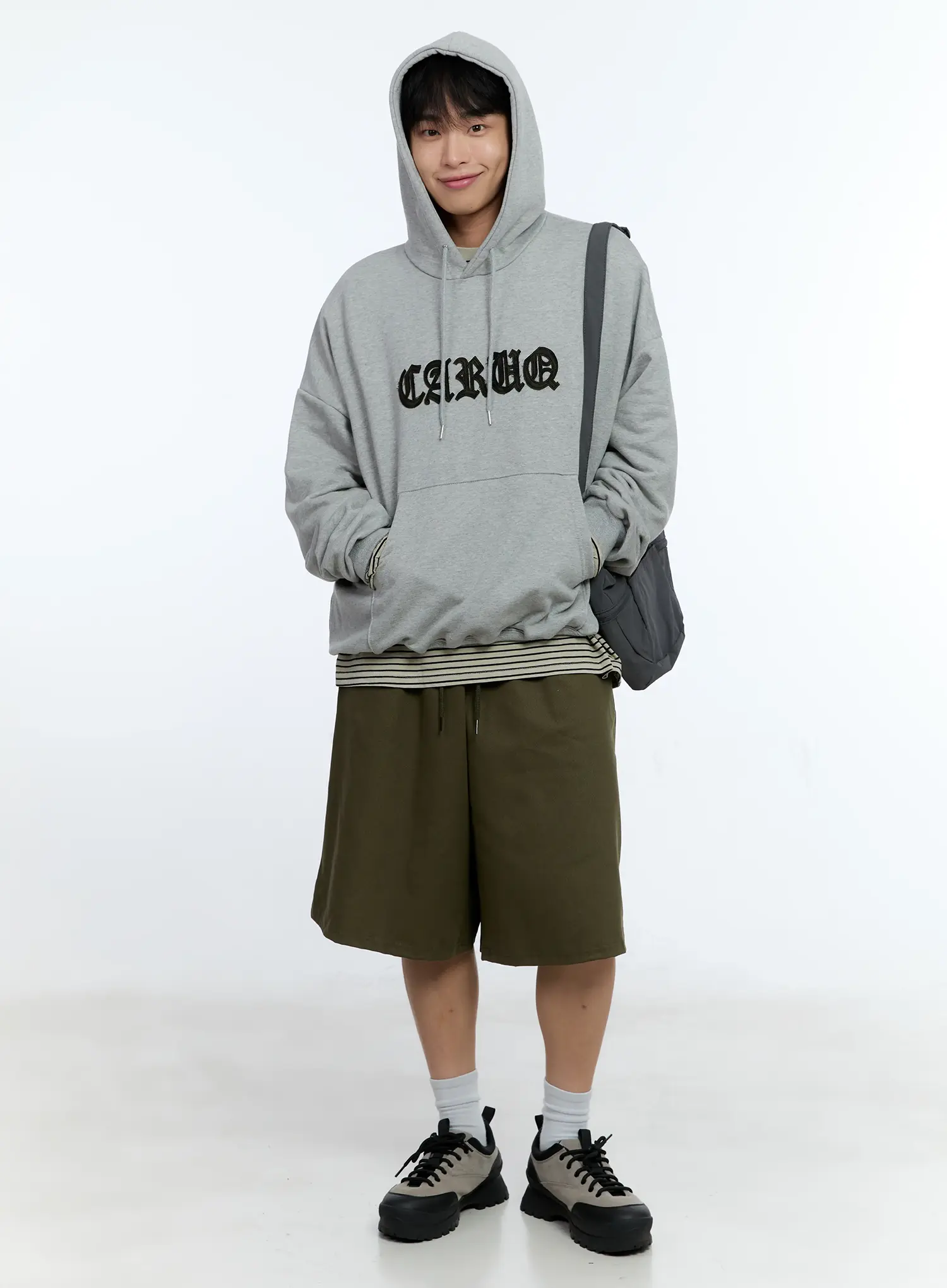 Men's Utility Bermuda Shorts IG519 - Image 13