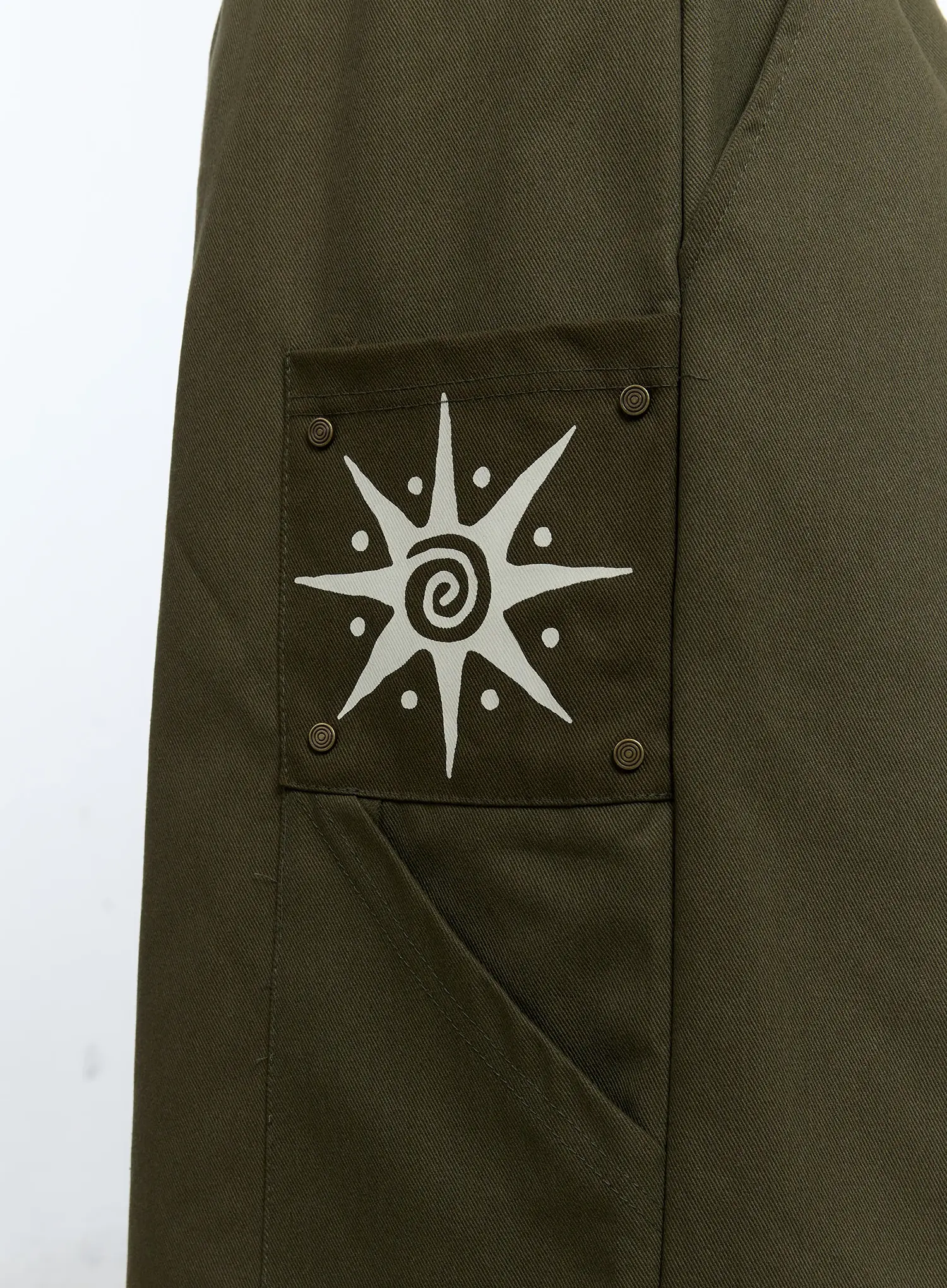 Men's Utility Bermuda Shorts IG519 - Image 2