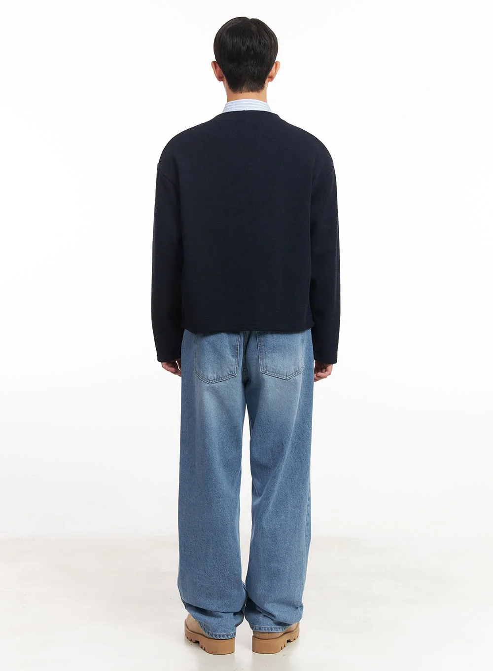 Men's V-Neck Buttoned Cardigan IM527 - Image 8