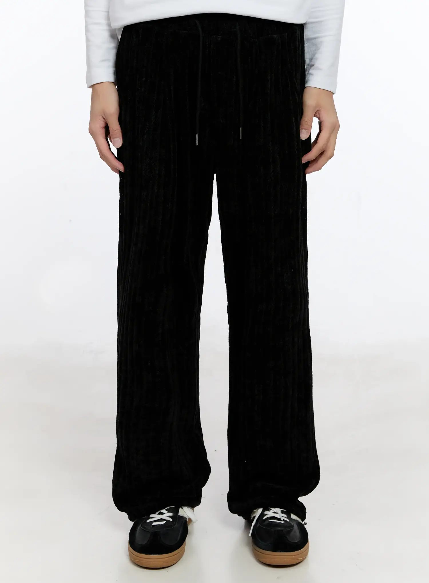 Men's Velvet Sweatpants IN512