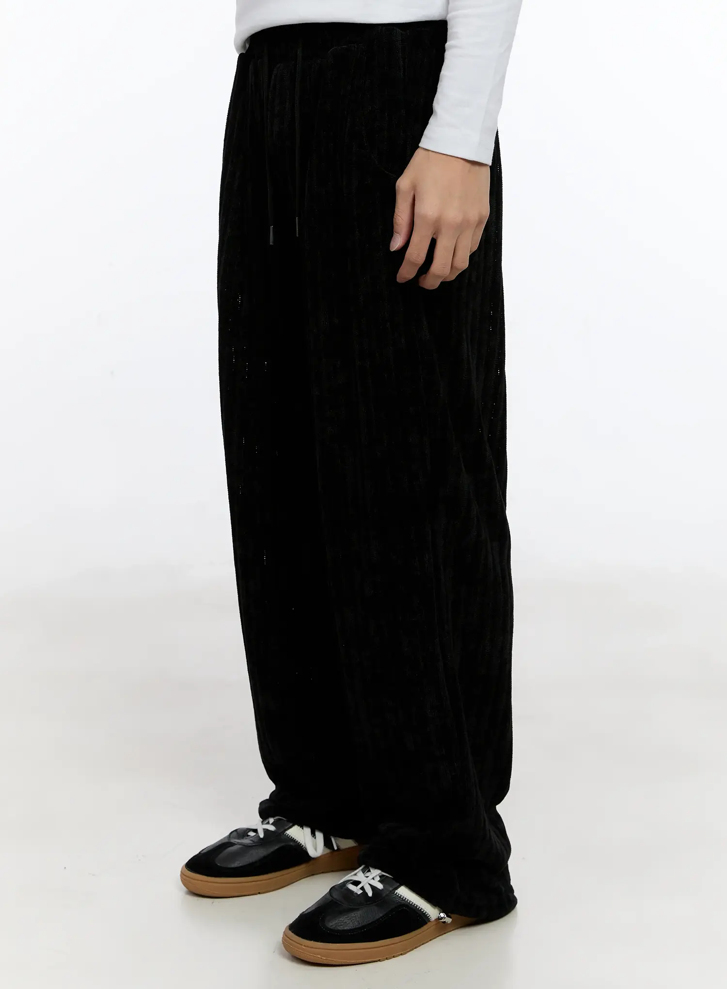 Men's Velvet Sweatpants IN512 - Image 4