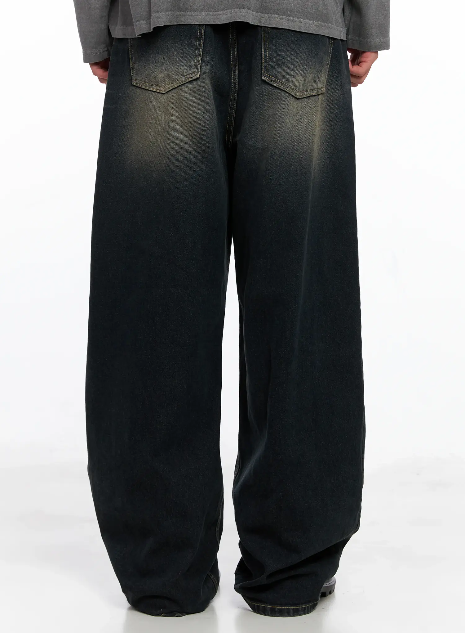 Men's Vintage Washed Wide-Leg Jeans IS509 - Image 9