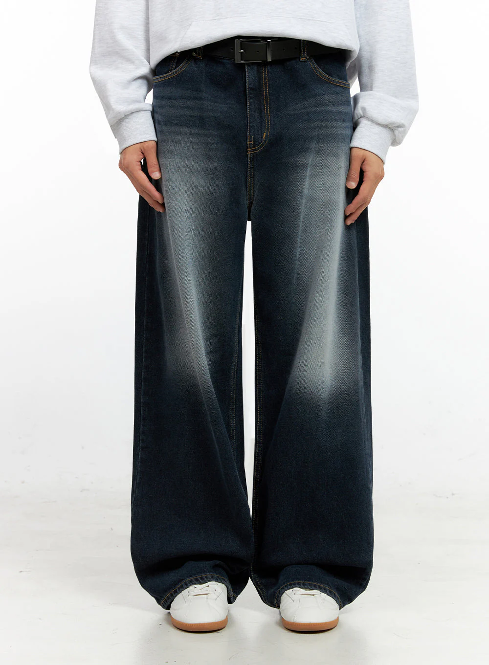 Men's Washed Denim Jeans IN411 - Image 2