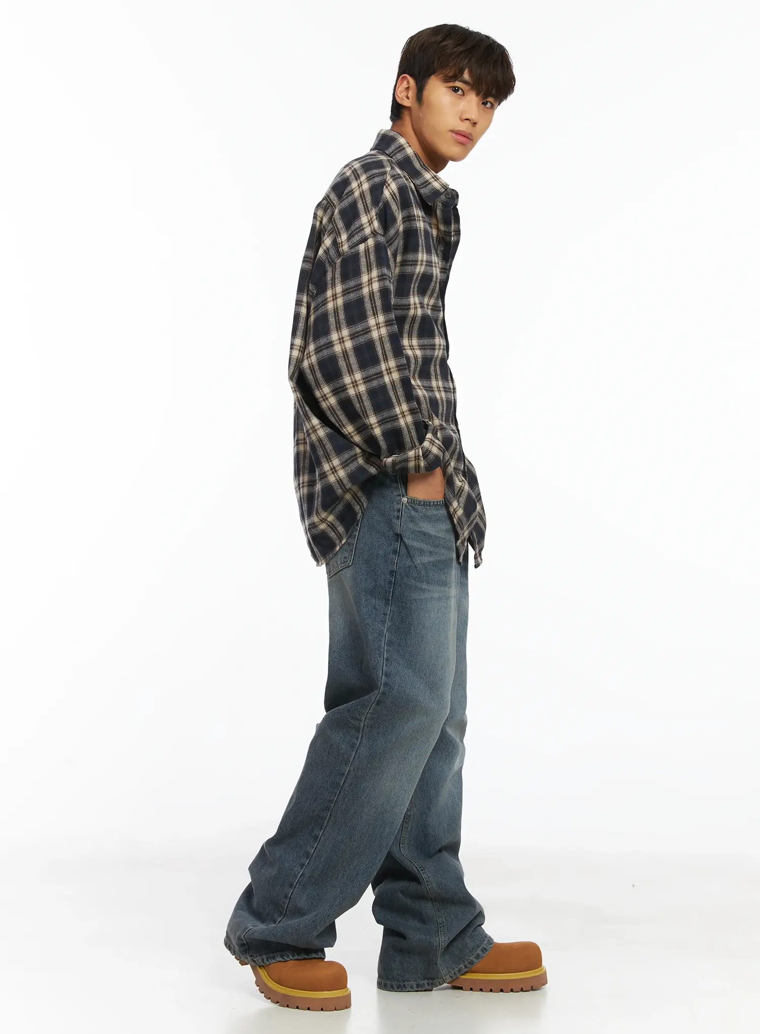 Men's Washed Semi-Flared Jeans IJ514 - Image 8
