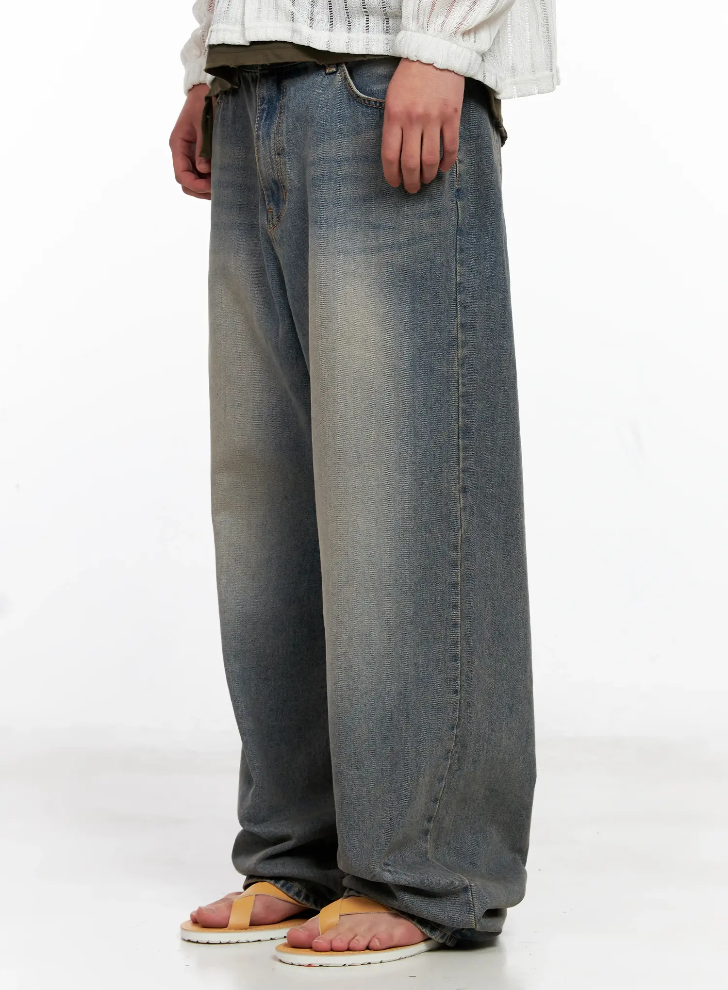 Men's Washed Vintage Denim Jeans IG511 - Image 4