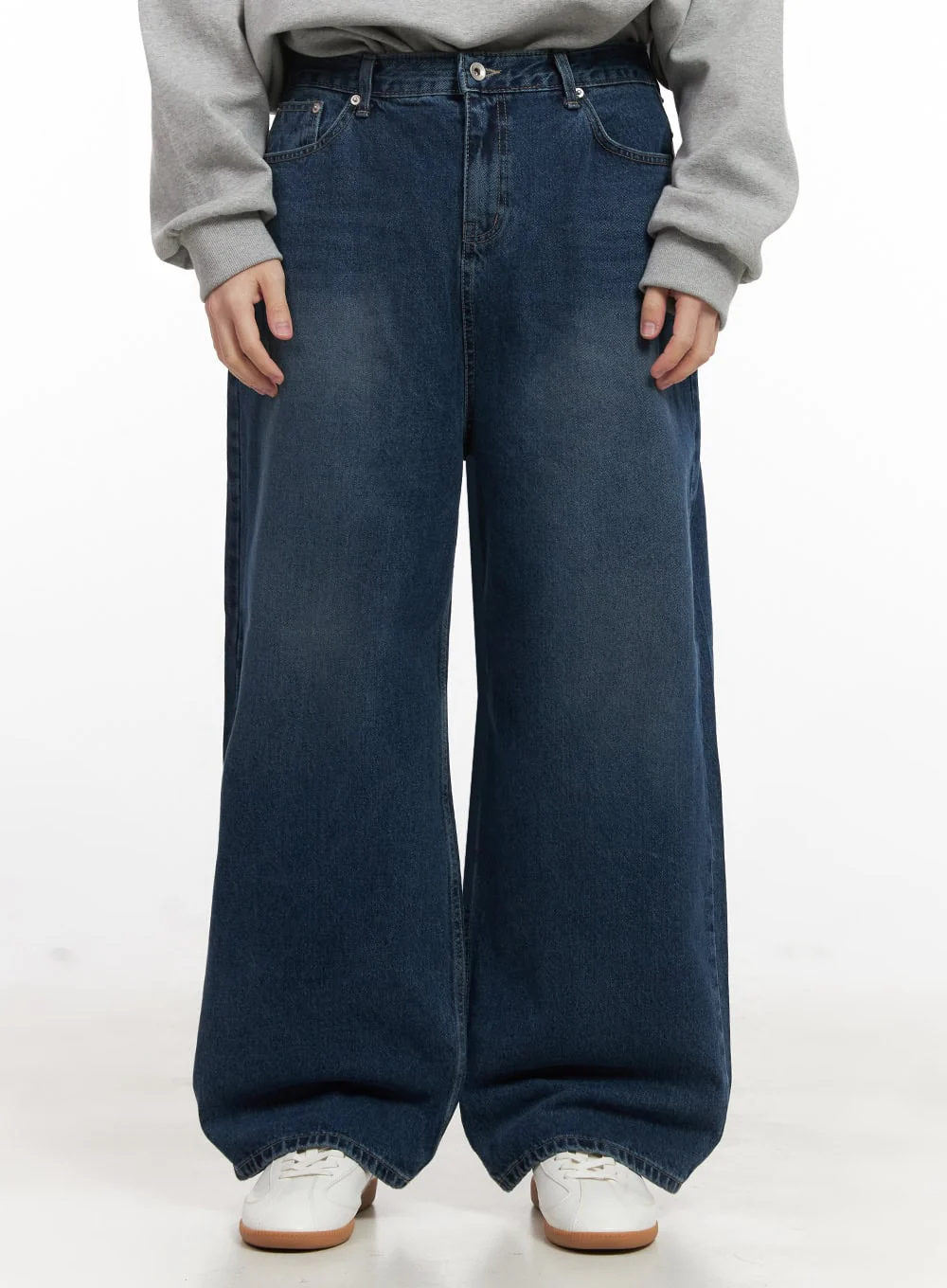 Men's Washed Wide-Fit Denim Jeans IJ517 - Image 2