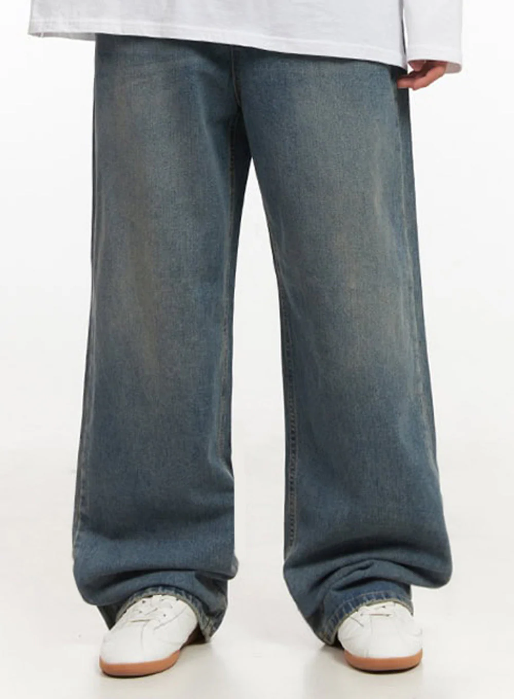 Men's Washed Wide-Leg Jeans IF517 - Image 2