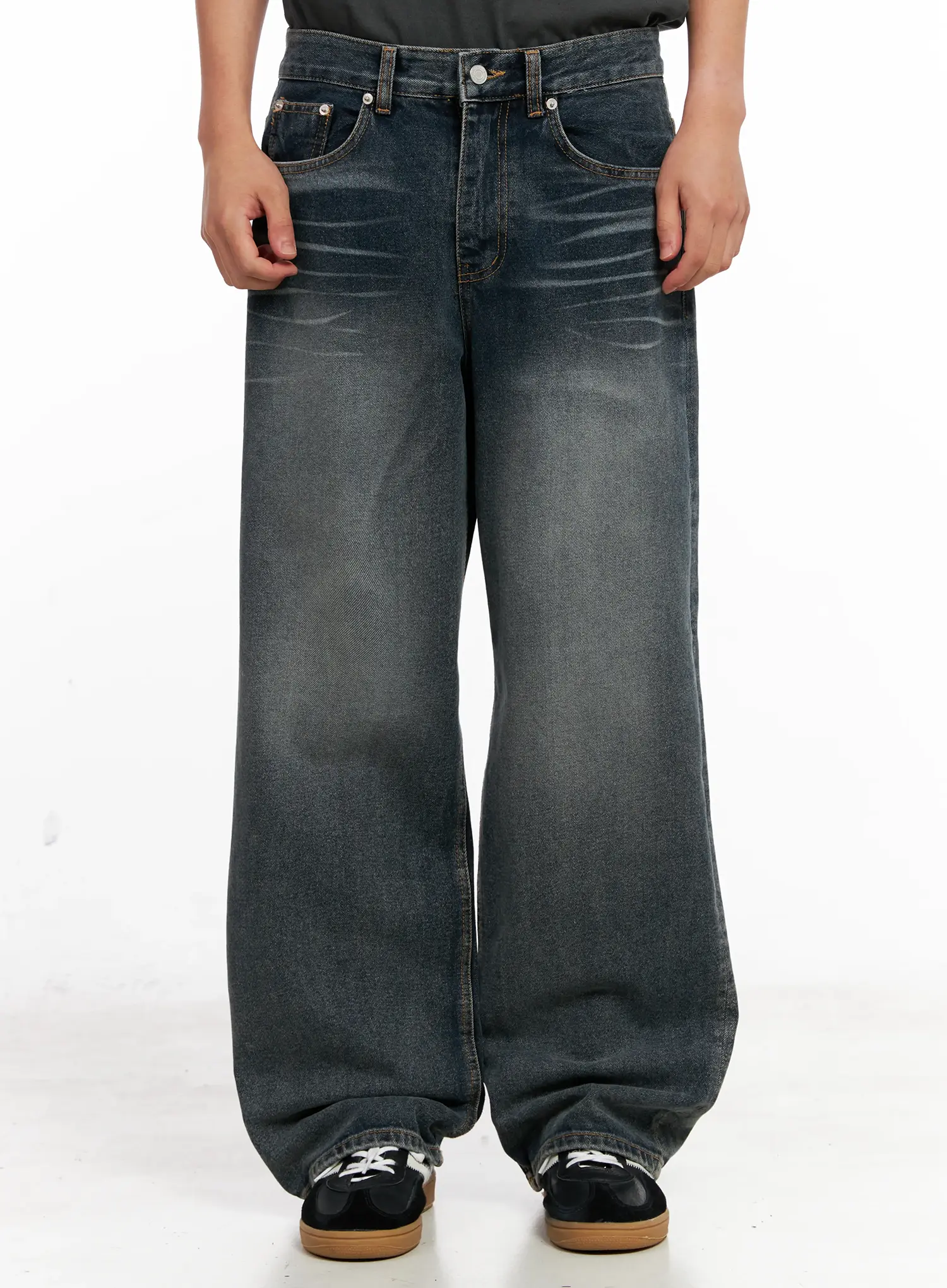 Men's Washed Wide-Leg Jeans IL518 - Image 2