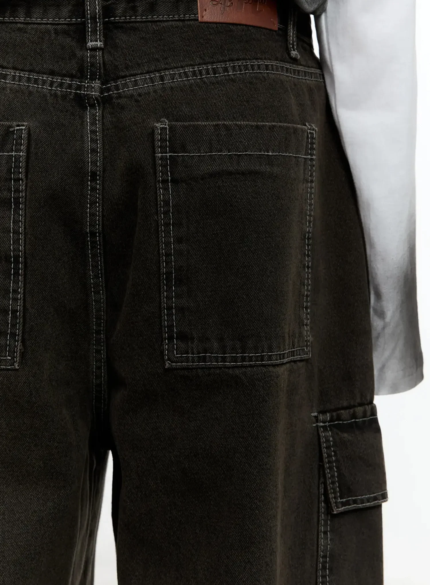 Men's Wide Cargo Jeans IN525 - Image 9