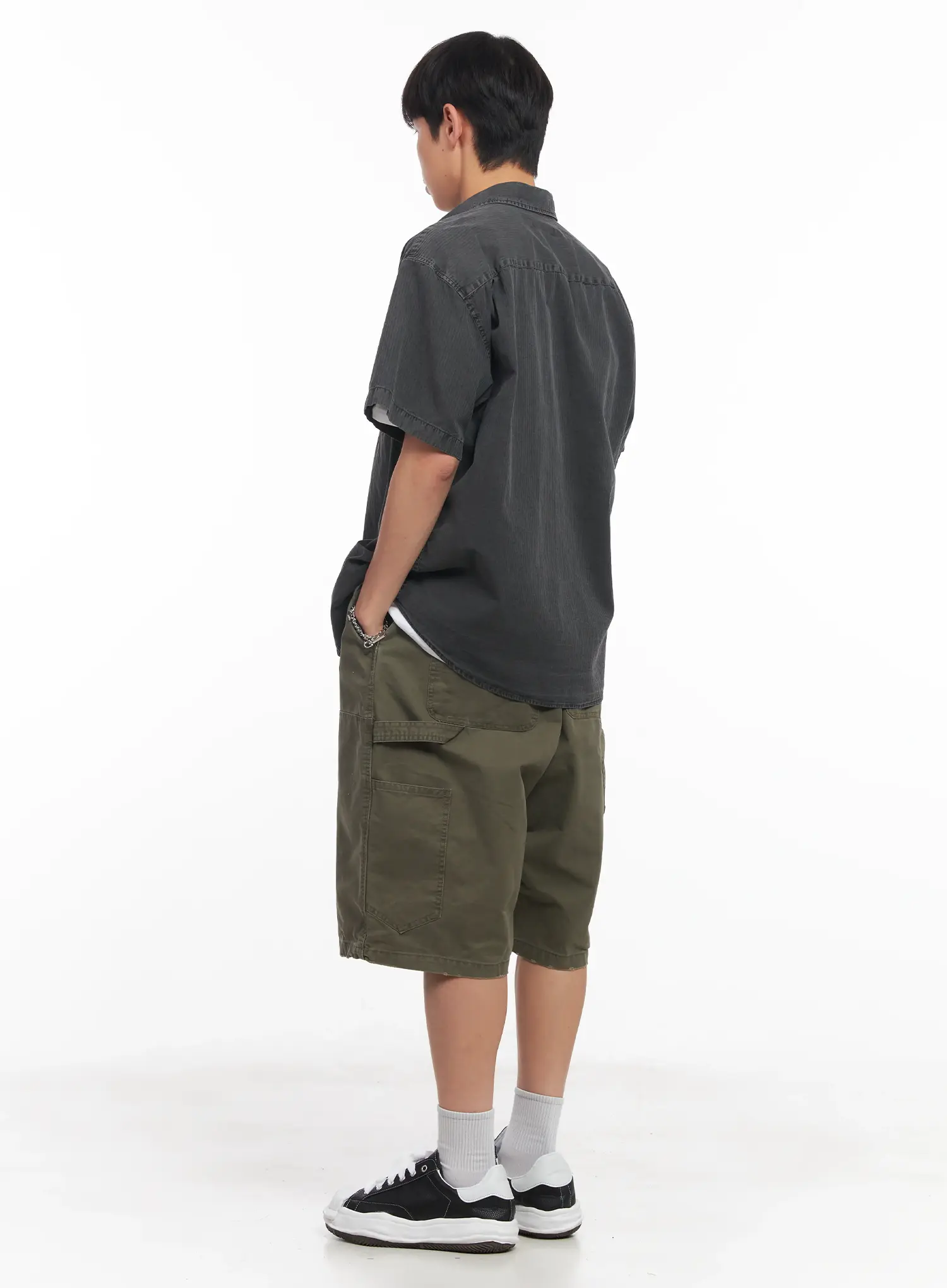 Men's Wide-Fit Bermuda Shorts IU519 - Image 13