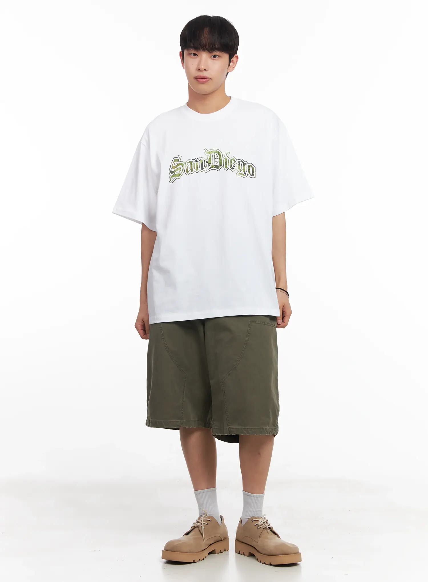 Men's Wide-Fit Bermuda Shorts IU519 - Image 16