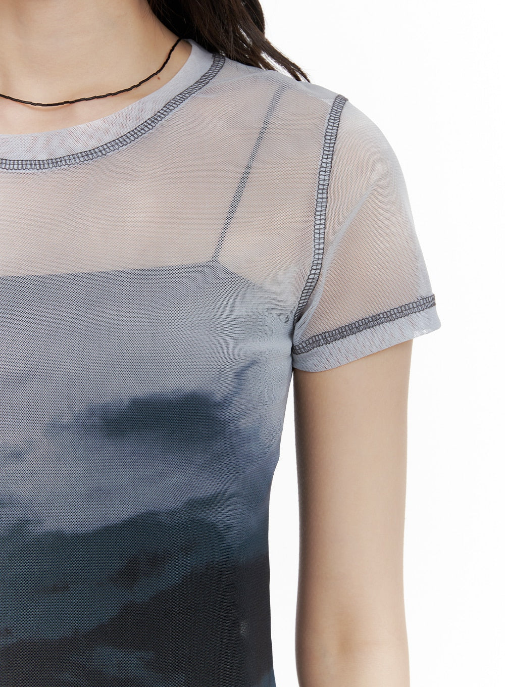 Mesh Graphic Cropped Tee CA412 - Image 3