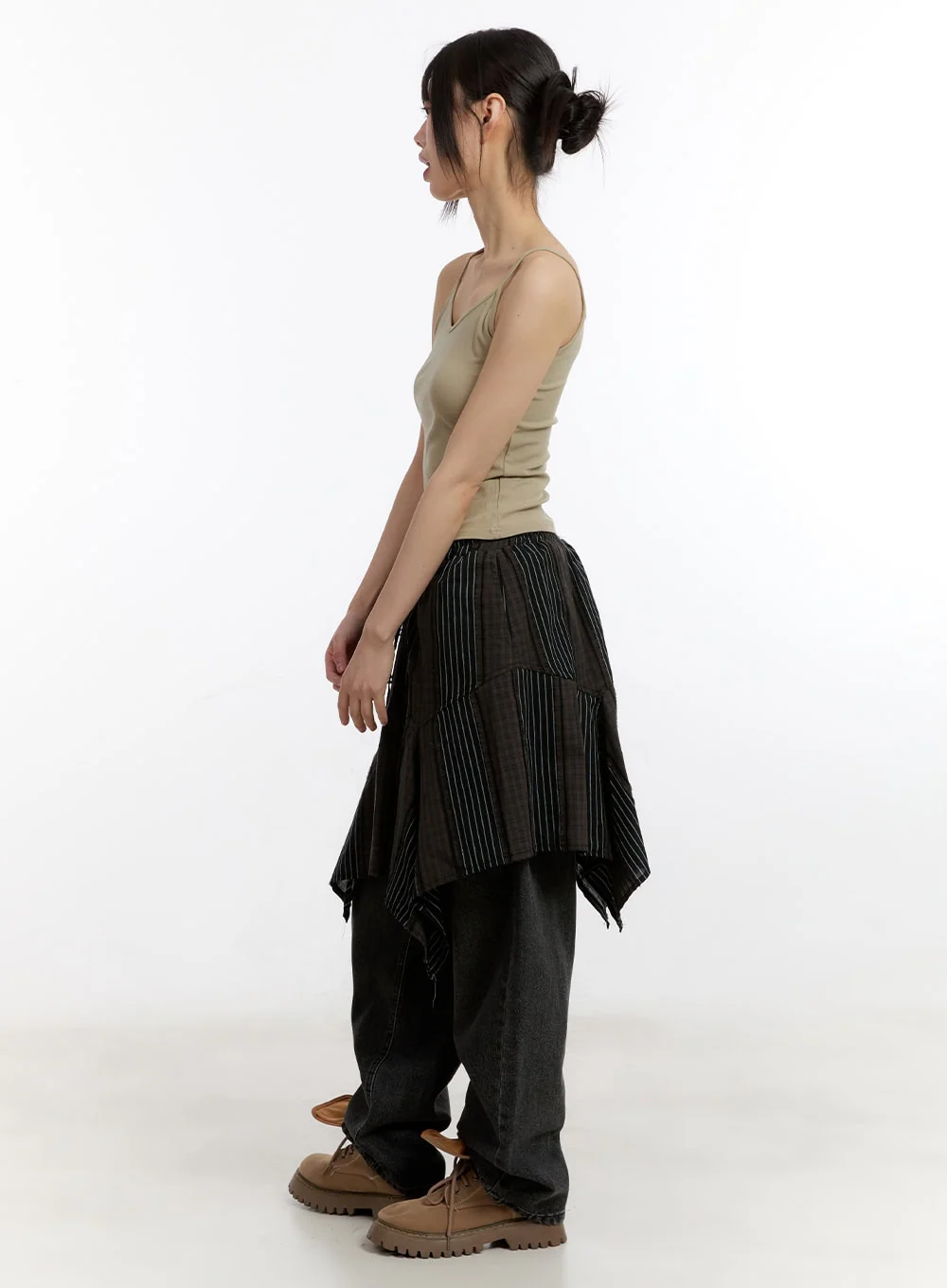 Mesh Knit Sweater with Belt and Tank Top CA508 - Image 10