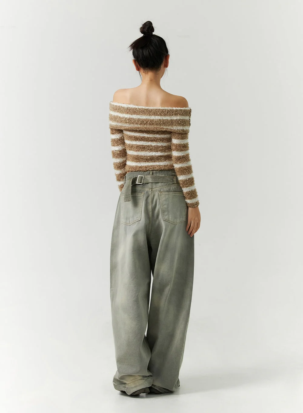Mid-Rise Wide Leg Jeans CD301 - Image 8