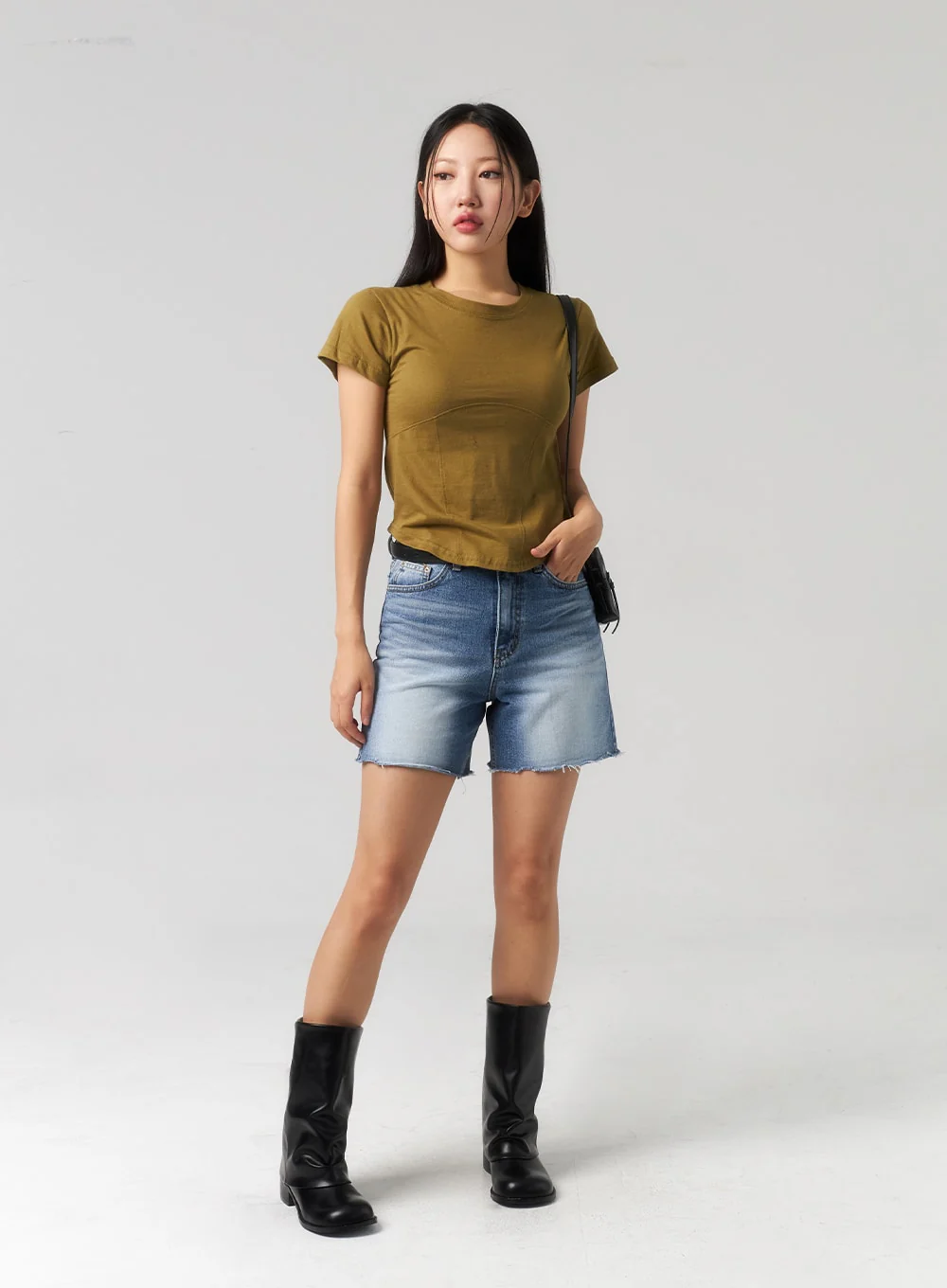 Mid-Wash Denim Shorts CU328 - Image 7