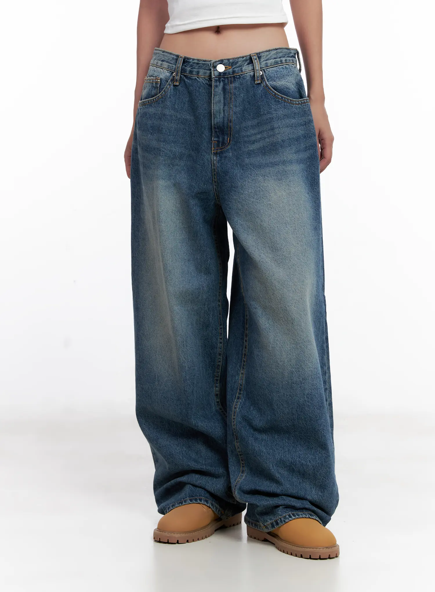 Miji Wide-Leg Washed Denim Jeans CL521 - Image 12