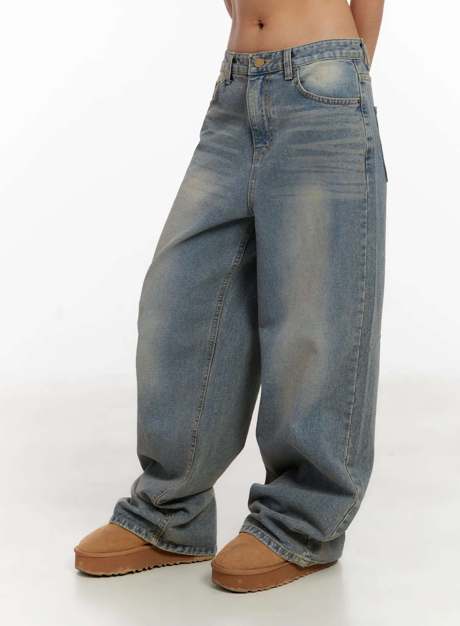 Minj Vintage Wash Wide Leg Jeans CD517 - Image 4