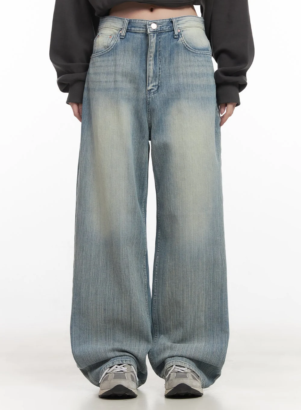 Nicola Washed Wide-Leg Jeans CF514
