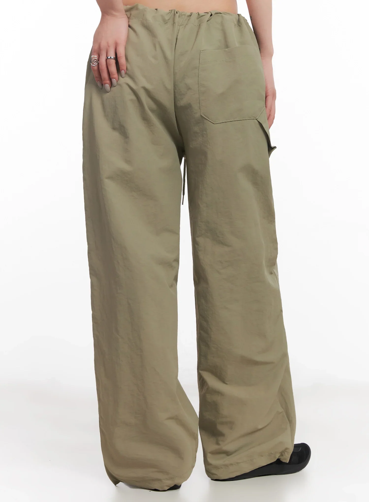 Nylon Cargo Relaxed-Fit Pants IC503 - Image 12