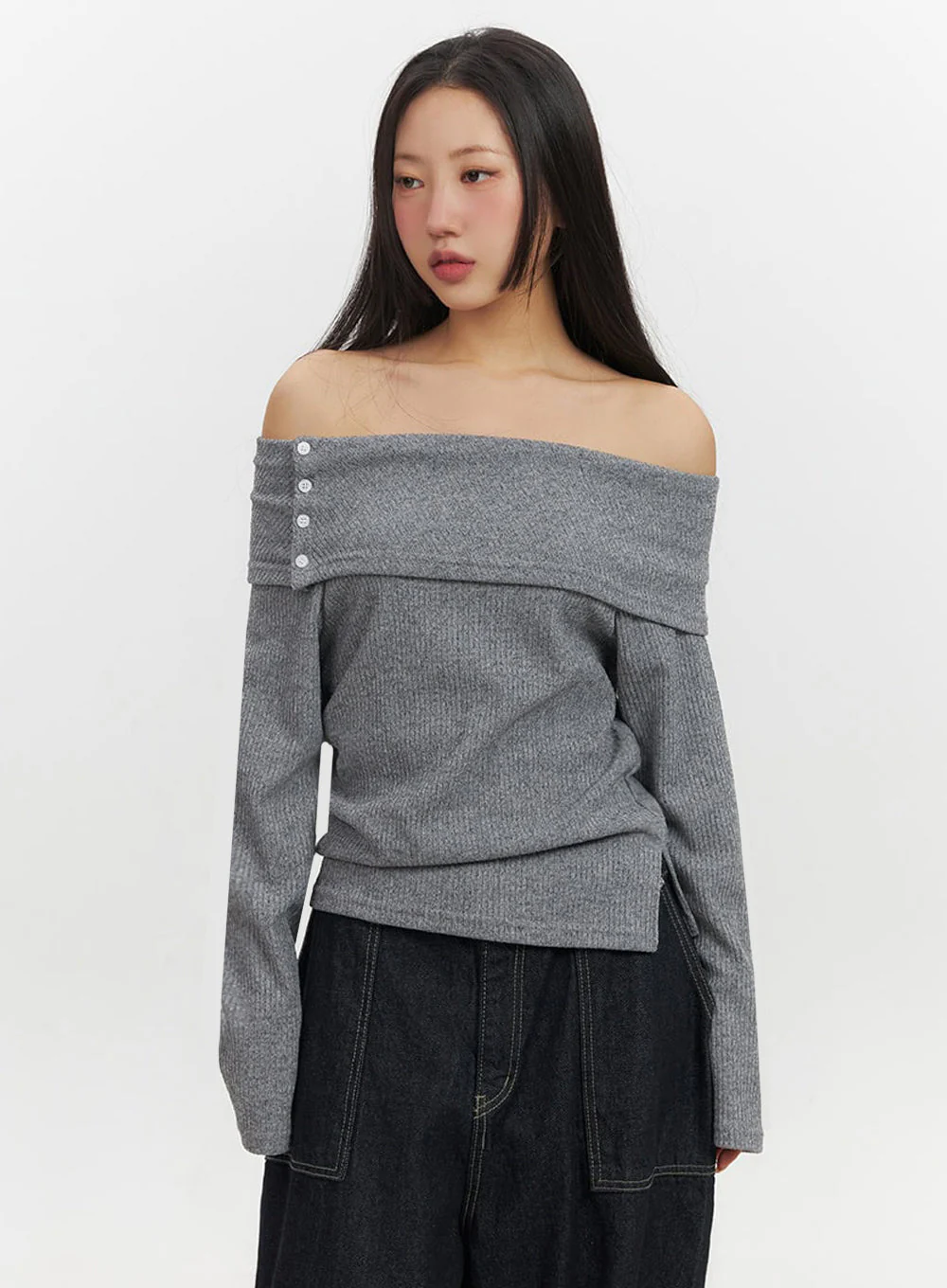 Off-Shoulder Buttoned Long-Sleeve Top IF510 - Image 15