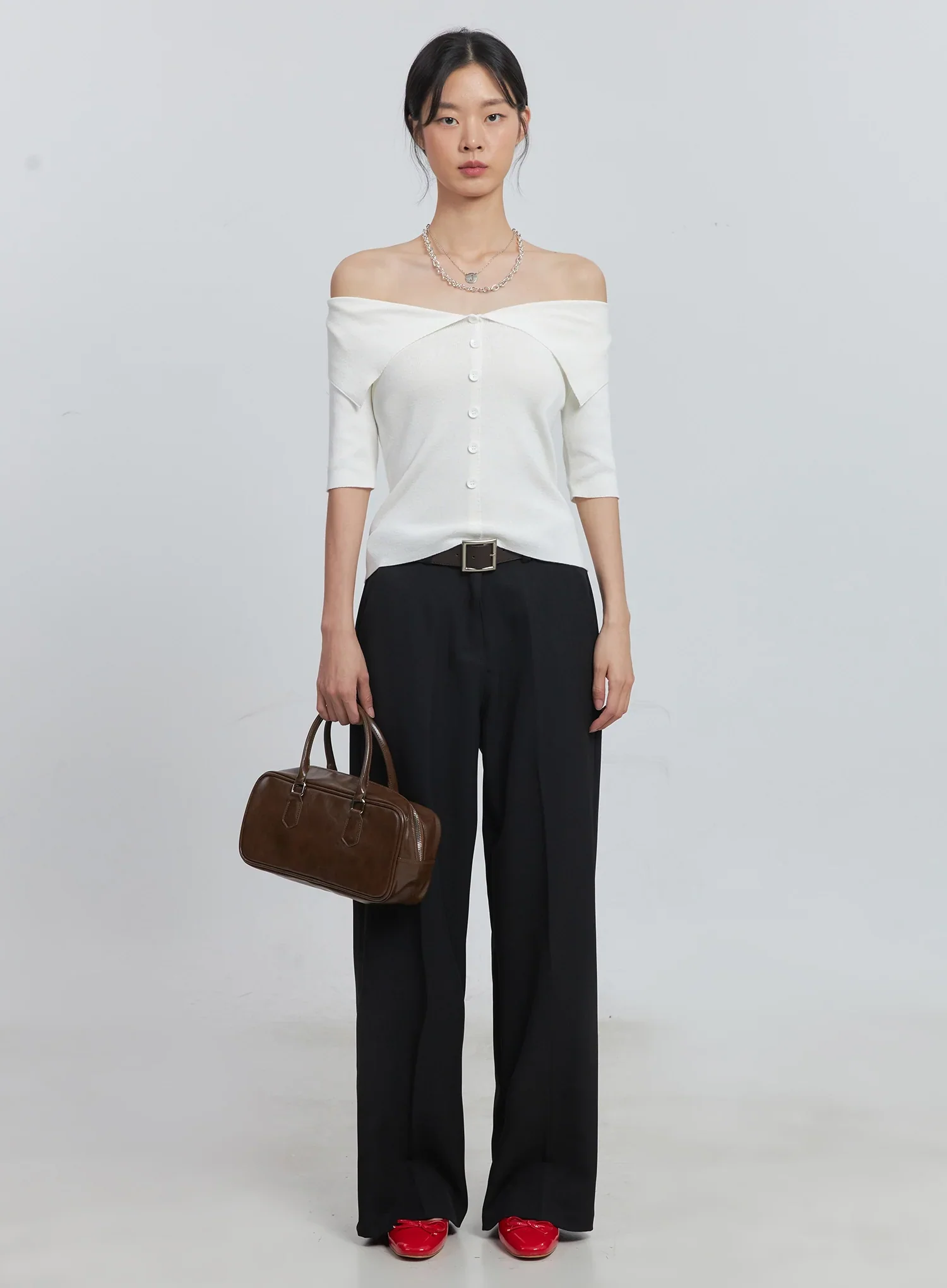 Off-Shoulder Buttoned Tee IU512 - Image 38