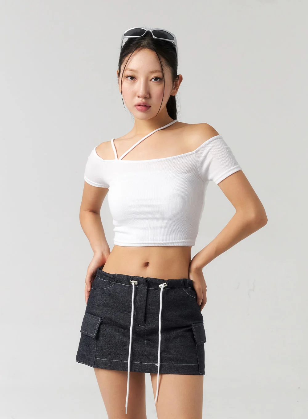 Off-Shoulder Cropped Tee CU326 - Image 5