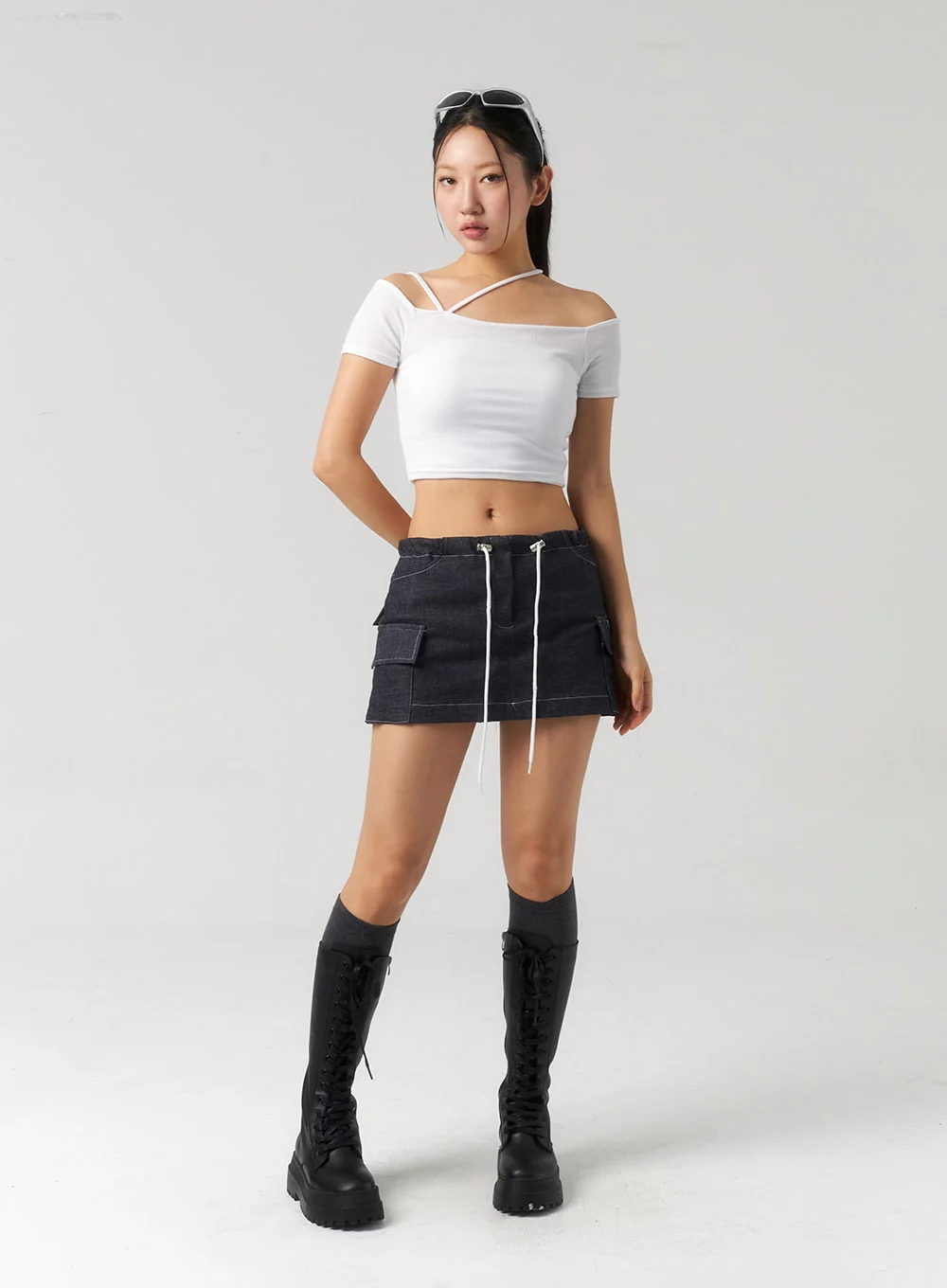 Off-Shoulder Cropped Tee CU326 - Image 8