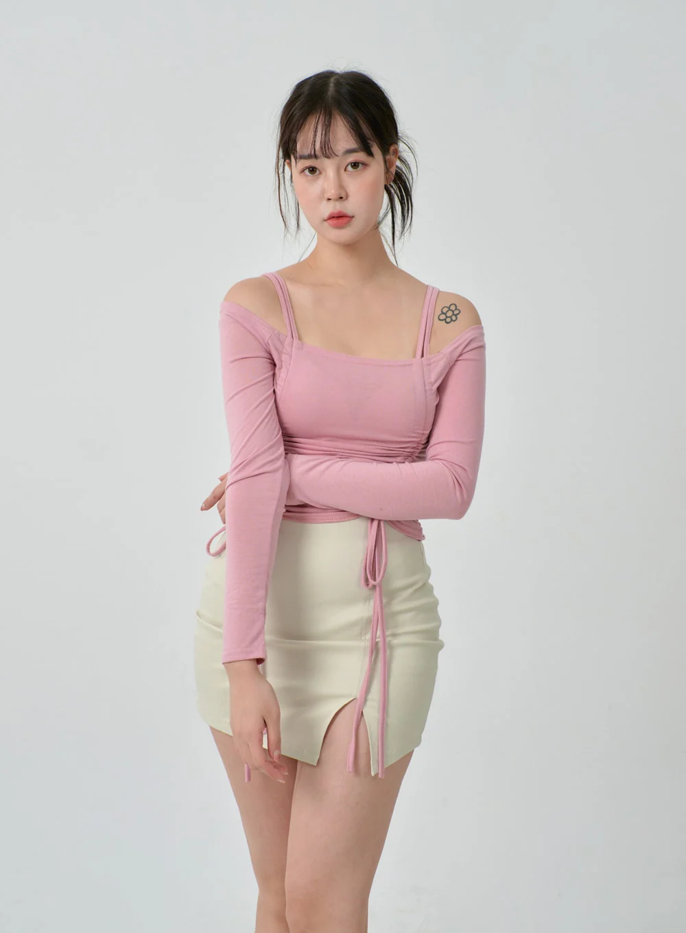 Off-Shoulder Double Front Tie Ruched Top IJ304