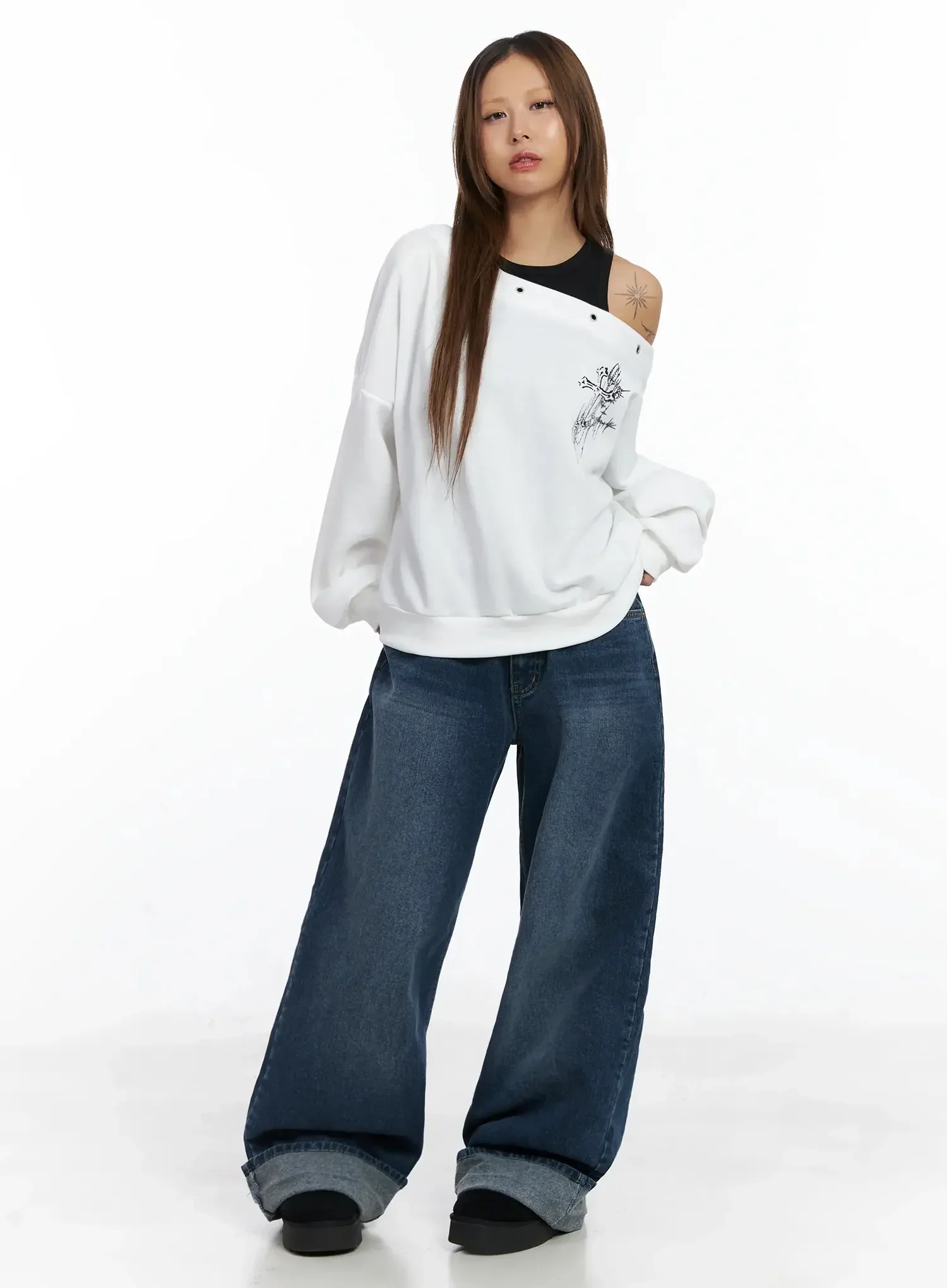 Off-Shoulder Eyelet Graphic Sweater IN528 - Image 4