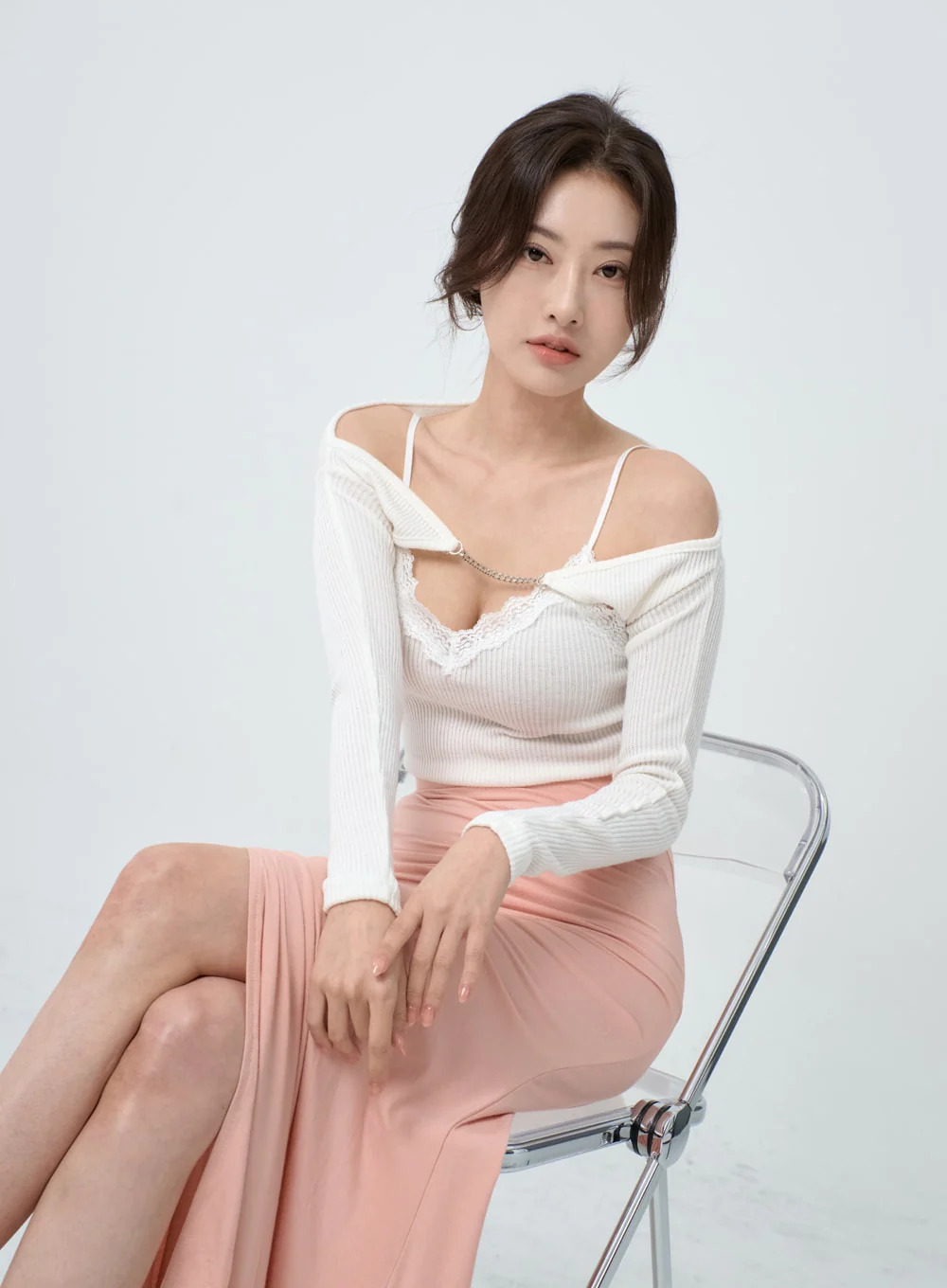Off-Shoulder Knit Bolero Cardigan IO26 - Image 13