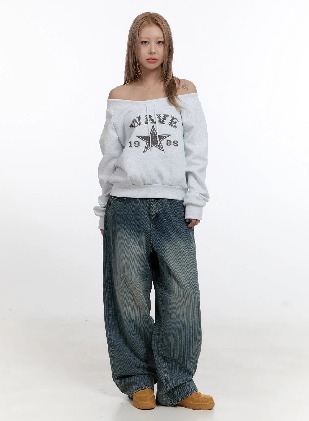 Off-Shoulder Loose Fit Hoodie CN422 - Image 2