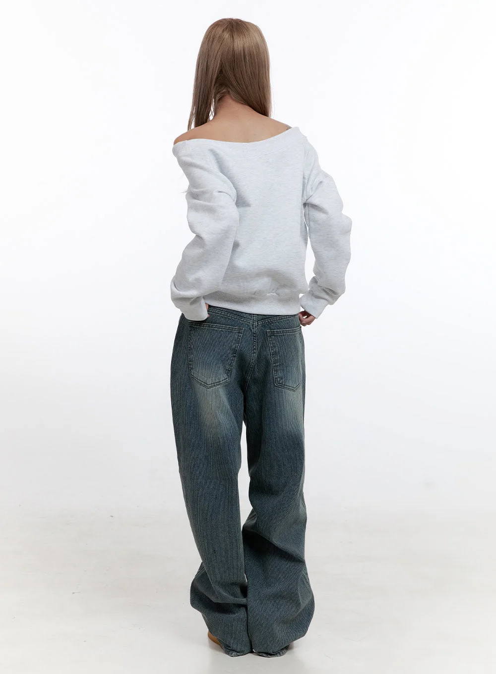 Off-Shoulder Loose Fit Hoodie CN422 - Image 8