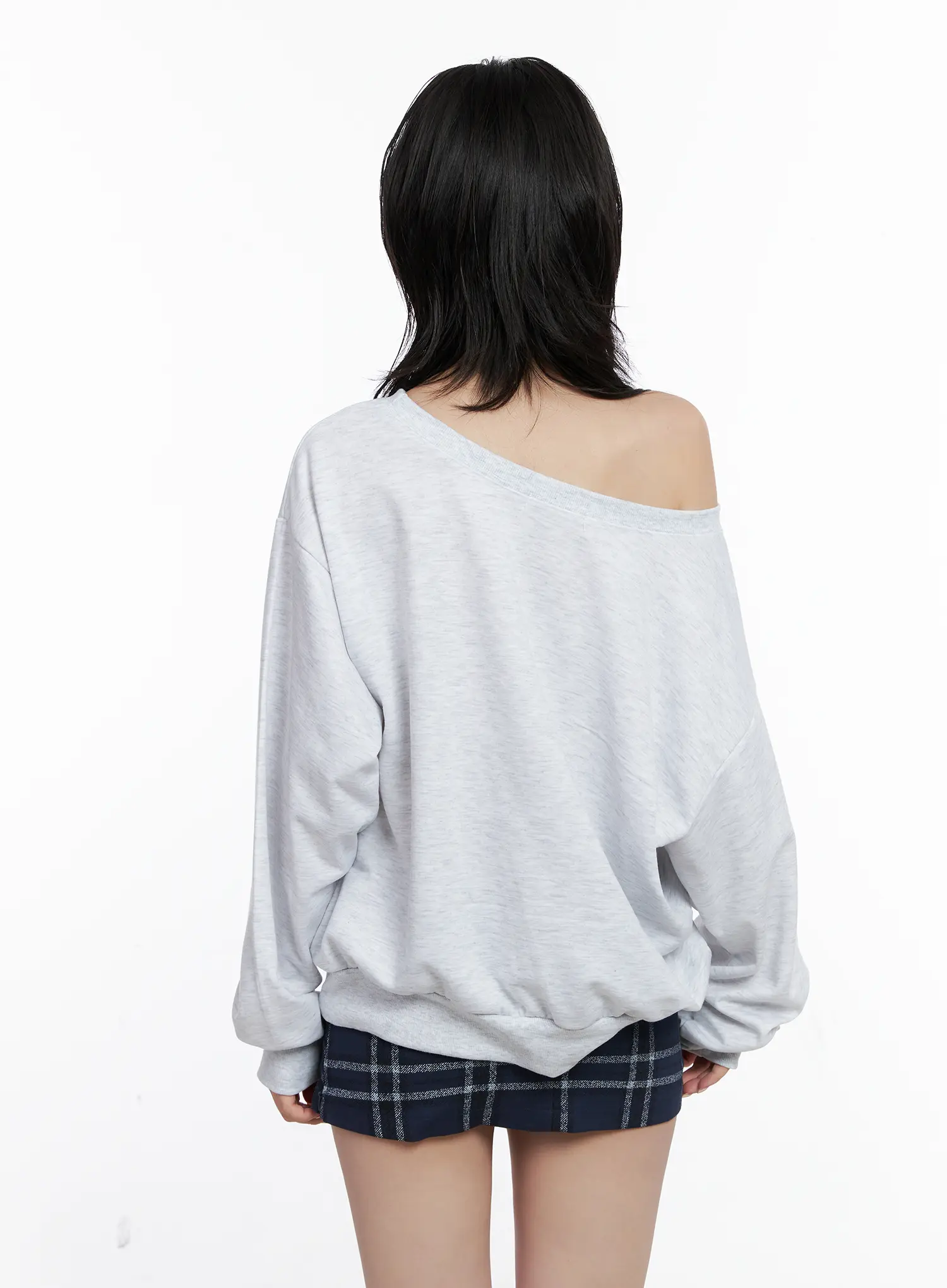 Off-Shoulder Loose Fit Sweatshirt CS510 - Image 8