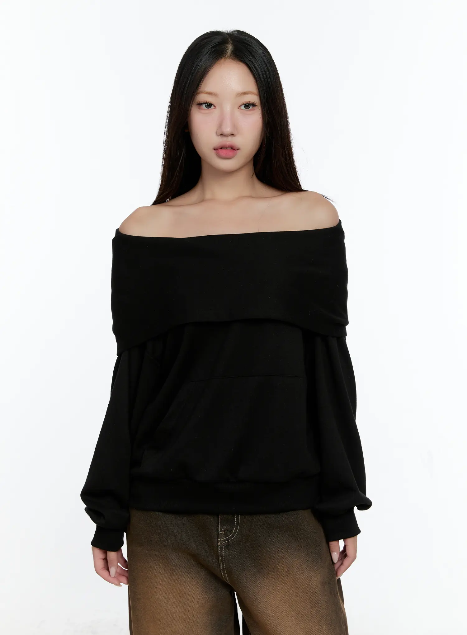 Off-Shoulder Pocket Sweatshirt CS517 - Image 12