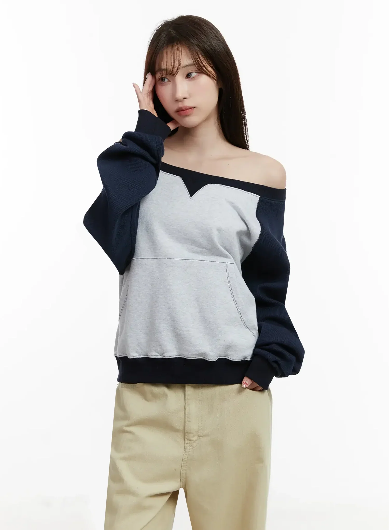Off-Shoulder Raglan Sweatshirt IJ521 - Image 2