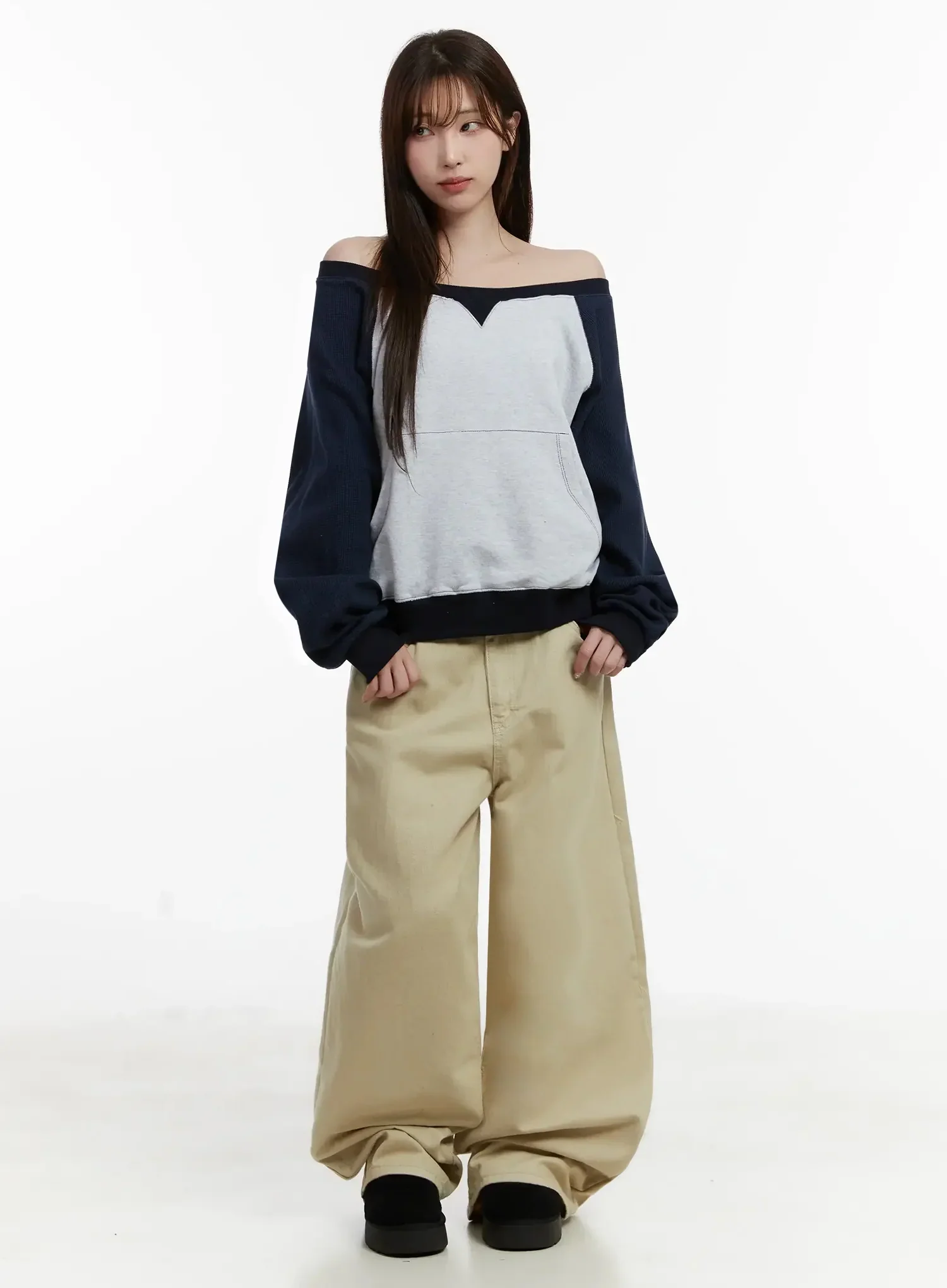 Off-Shoulder Raglan Sweatshirt IJ521 - Image 4