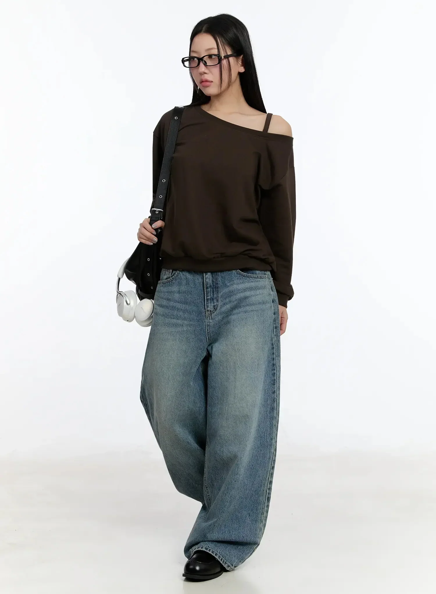 Off-Shoulder Simple Sweatshirt IM509 - Image 11